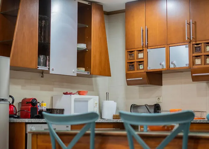 Casa Da Rua Historica, T3 בית נופש קאבקסיירס דה באסטו