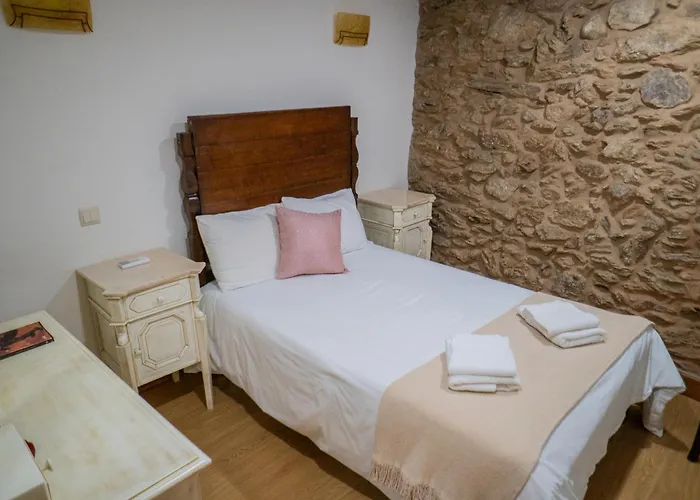 Casa Da Rua Historica, T3 קאבקסיירס דה באסטו